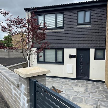 Uber Stylish 3 Bedroom Home Off Road Parking Near Town Centre And Bike Park Wales Merthyr Tydfil Exteriör bild